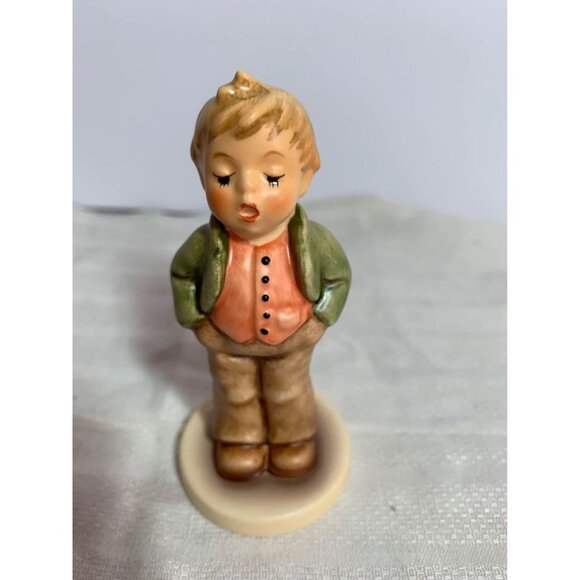 Hummel Goebel Steadfast Figure 848 with Box 4 inch tall - Picture 13 of 13